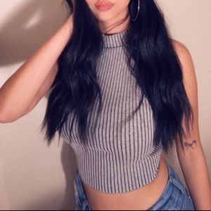 turtle neck crop top